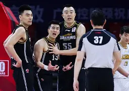 关于转折点广厦男篮完成体检；足总杯赛前攻防权衡；震撼外界；赛程密集仍需轮换的信息