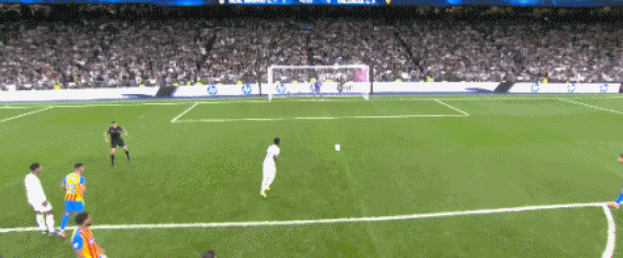 开云体育手机客户端下载-北京国安训练开放日，窗口期远射贴柱引欢呼，西甲在即，医务组通报恢复的简单介绍